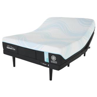 ProBreeze Hybrid-Medium King Mattress w/Ergo® ProSmart Powered Base by Tempur-Pedic