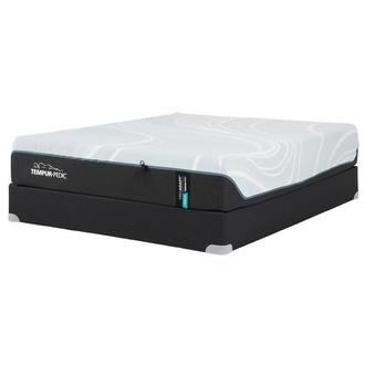 ProAdapt 2.0-Medium King Mattress w/Regular Foundation by Tempur-Pedic
