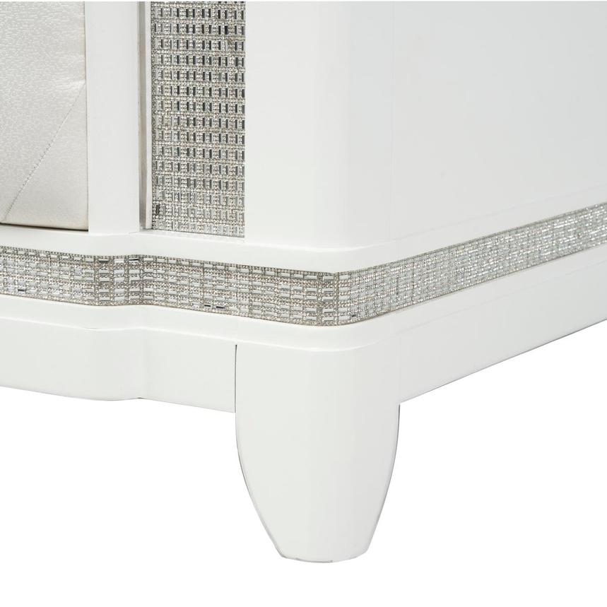 Russell Twin  alternate image, 6 of 9 images.