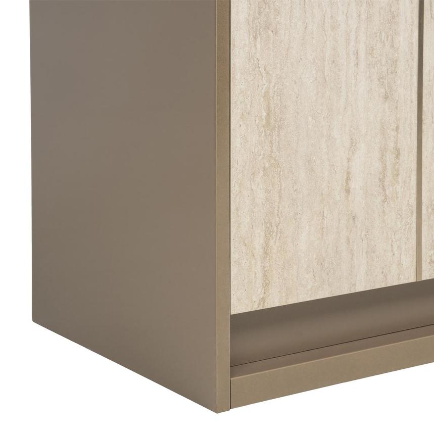 JoJo Buffet  alternate image, 10 of 10 images.